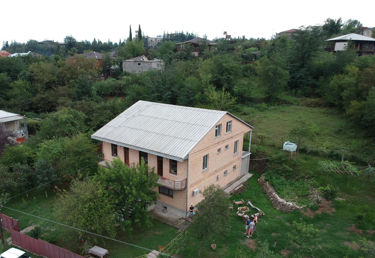 Art House Kutateli Hotel Tskaltubo Bagian luar foto