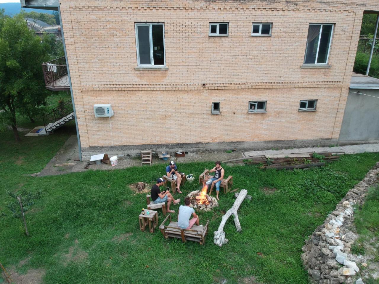 Art House Kutateli Hotel Tskaltubo Bagian luar foto